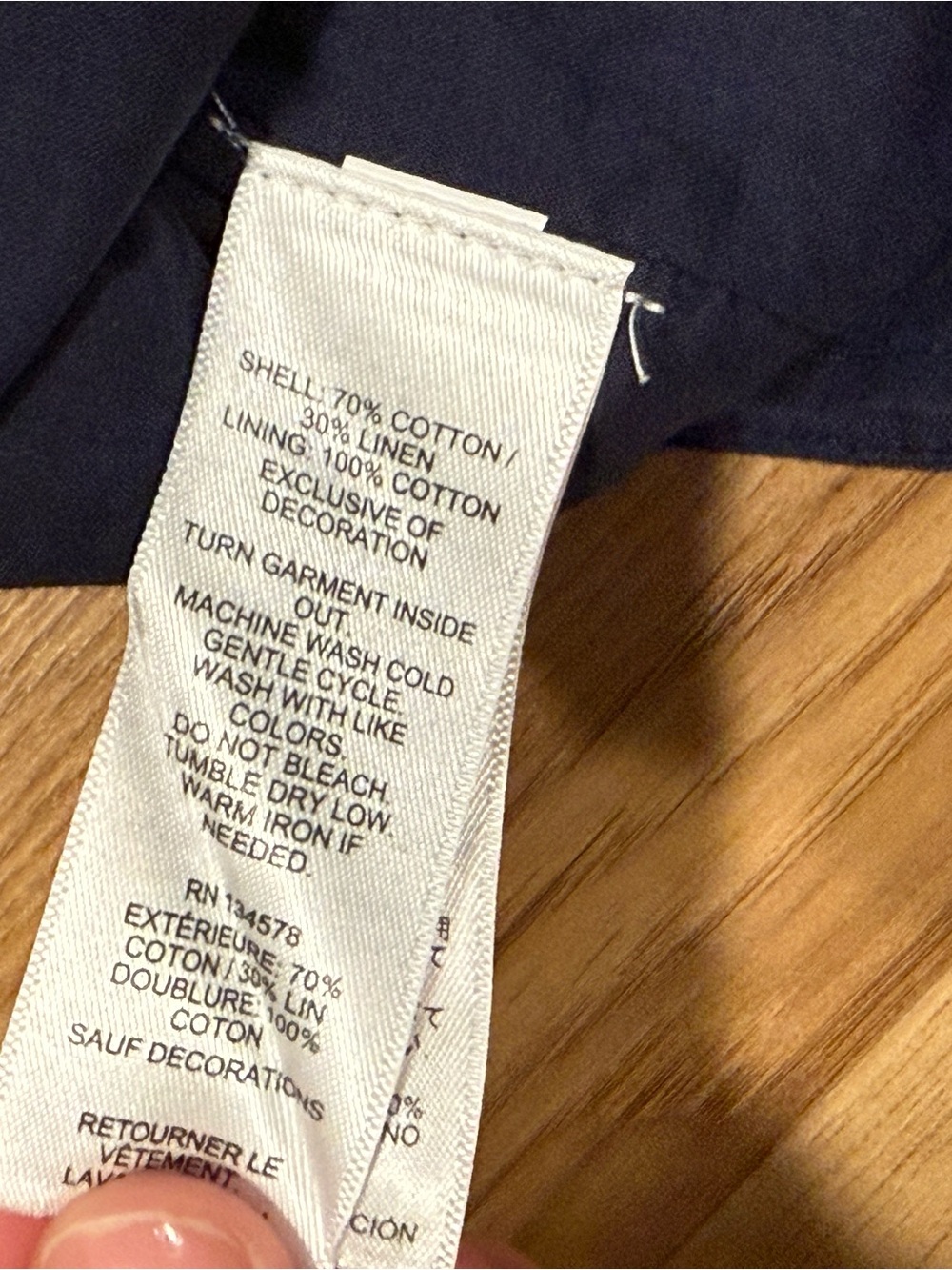 Vineyard Vines Navy Split-Neck Shift Top - Picture 4 of 4